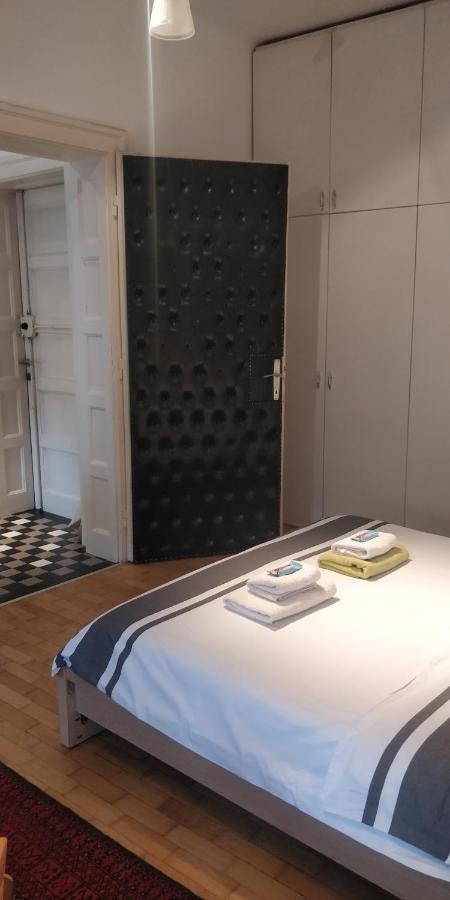 Apartment Treci Belgrado Exterior foto